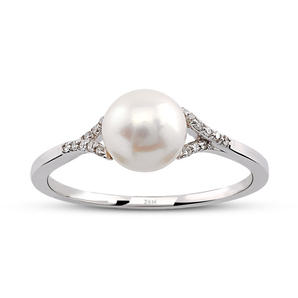 Pearl Ring