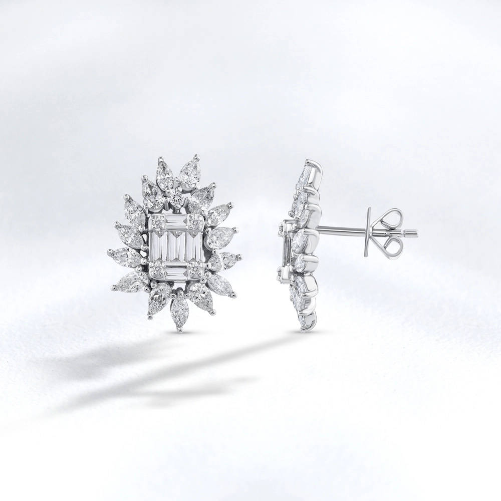 Design Diamond Earring