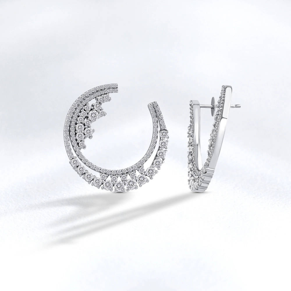 Design Diamond Earring