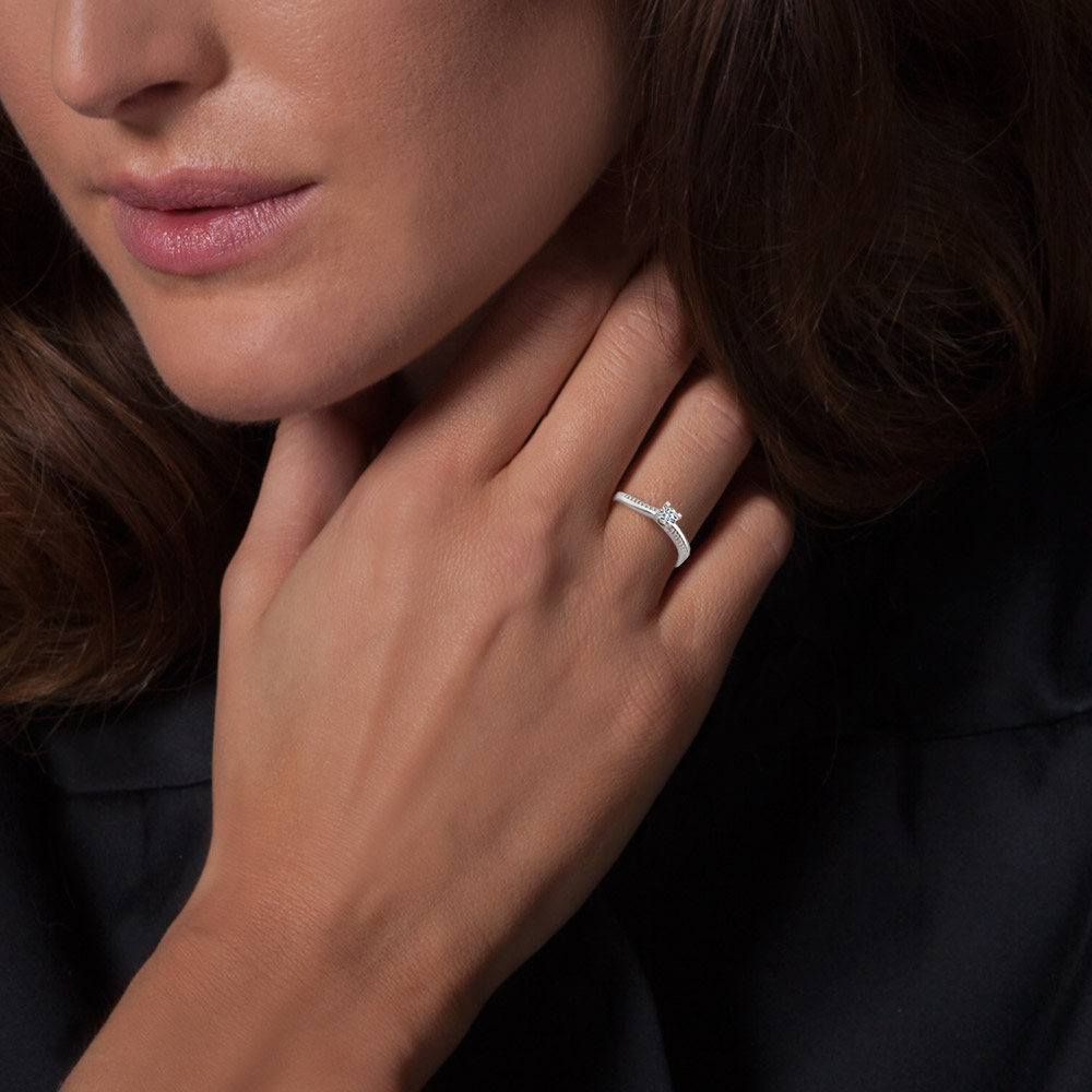 0.25 ct Годежен Пръстен с Диамант - Годежни